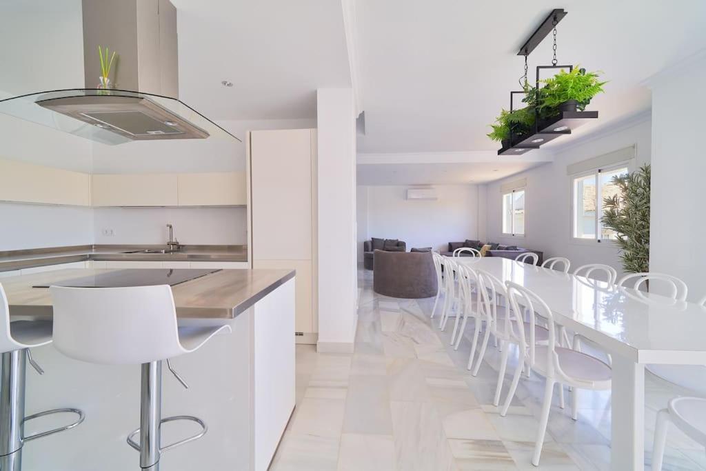 Superbe Appartement Avec Jaccuzi Marbella Buitenkant foto