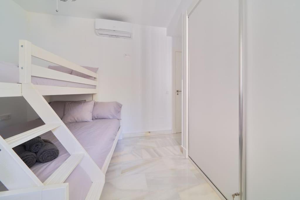 Superbe Appartement Avec Jaccuzi Marbella Buitenkant foto