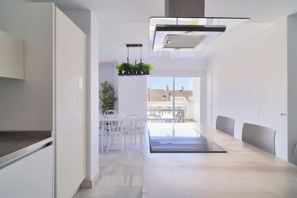 Superbe Appartement Avec Jaccuzi Marbella Buitenkant foto