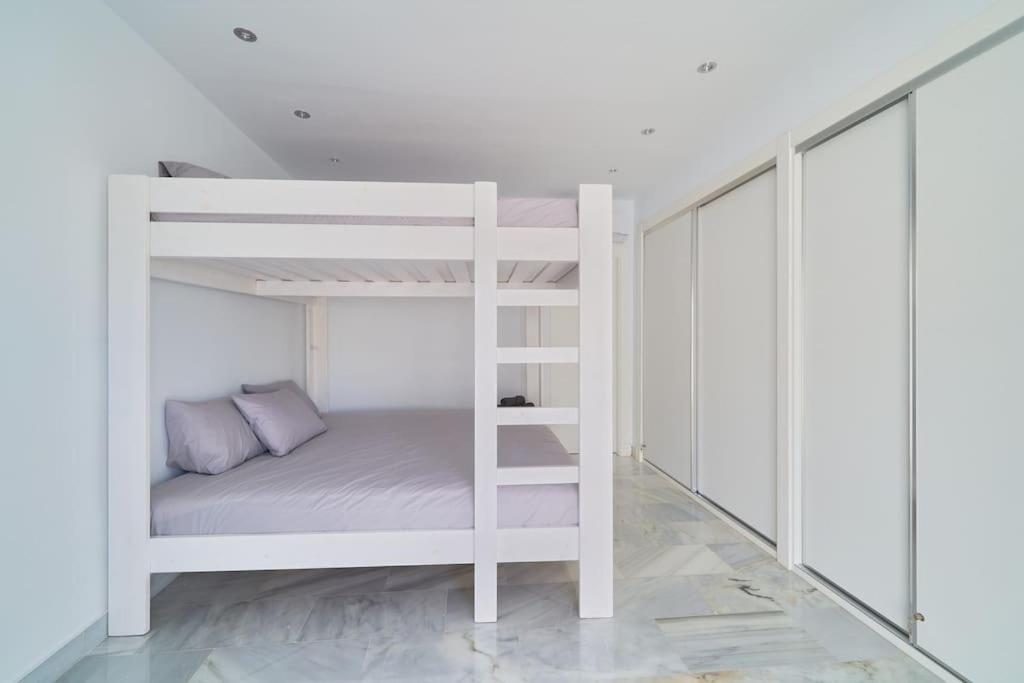 Superbe Appartement Avec Jaccuzi Marbella Buitenkant foto